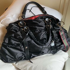 Francesco Biasia nylon and leather luxurious bag.